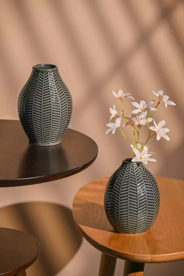 Set of 2 Black and Grey Ceramic Vases – Decor for Flowers, Home & kitchen - Image 7